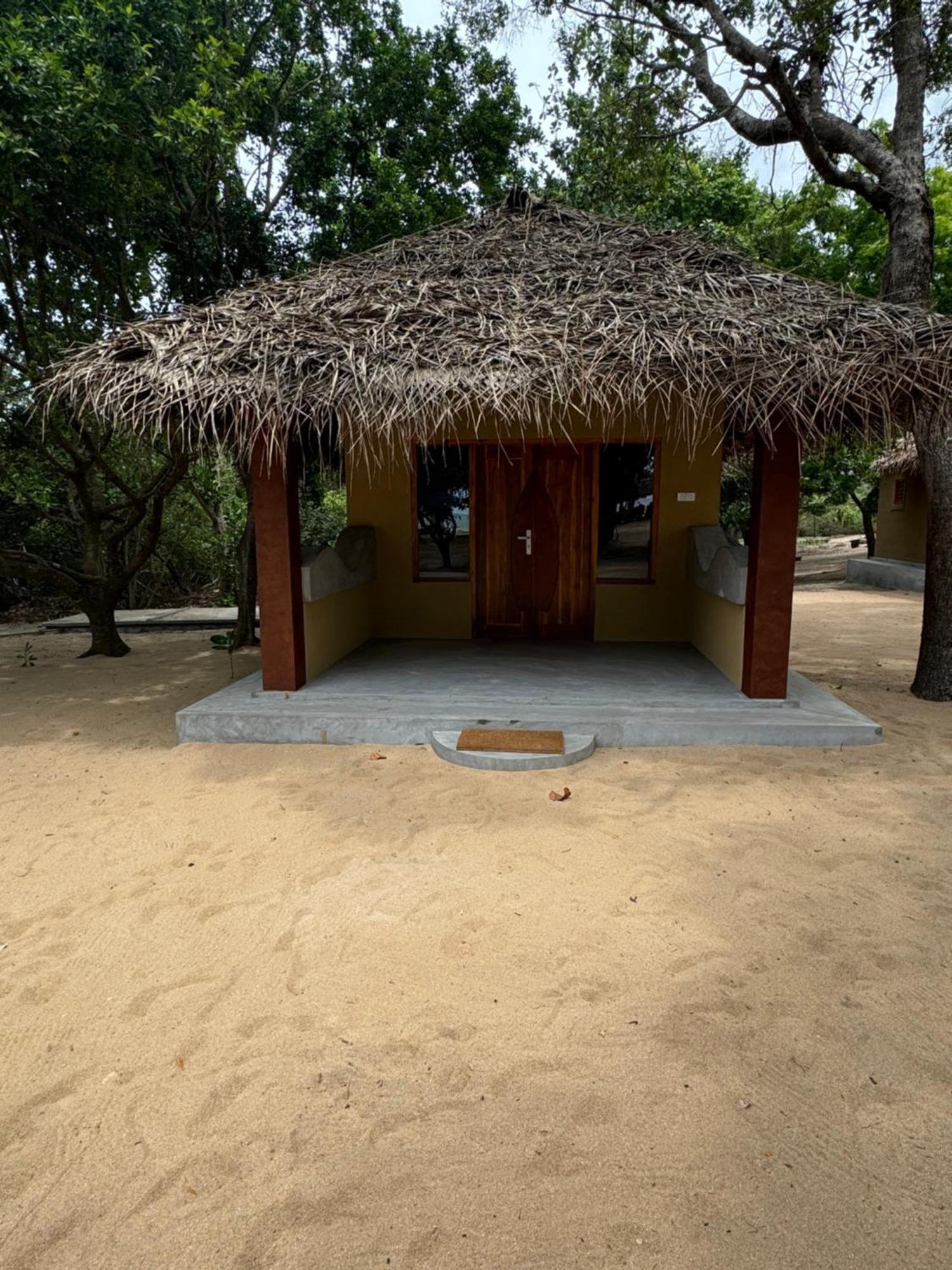 Peanut Farm Surf And Wild Resort - Arugambay 阿鲁甘湾 外观 照片
