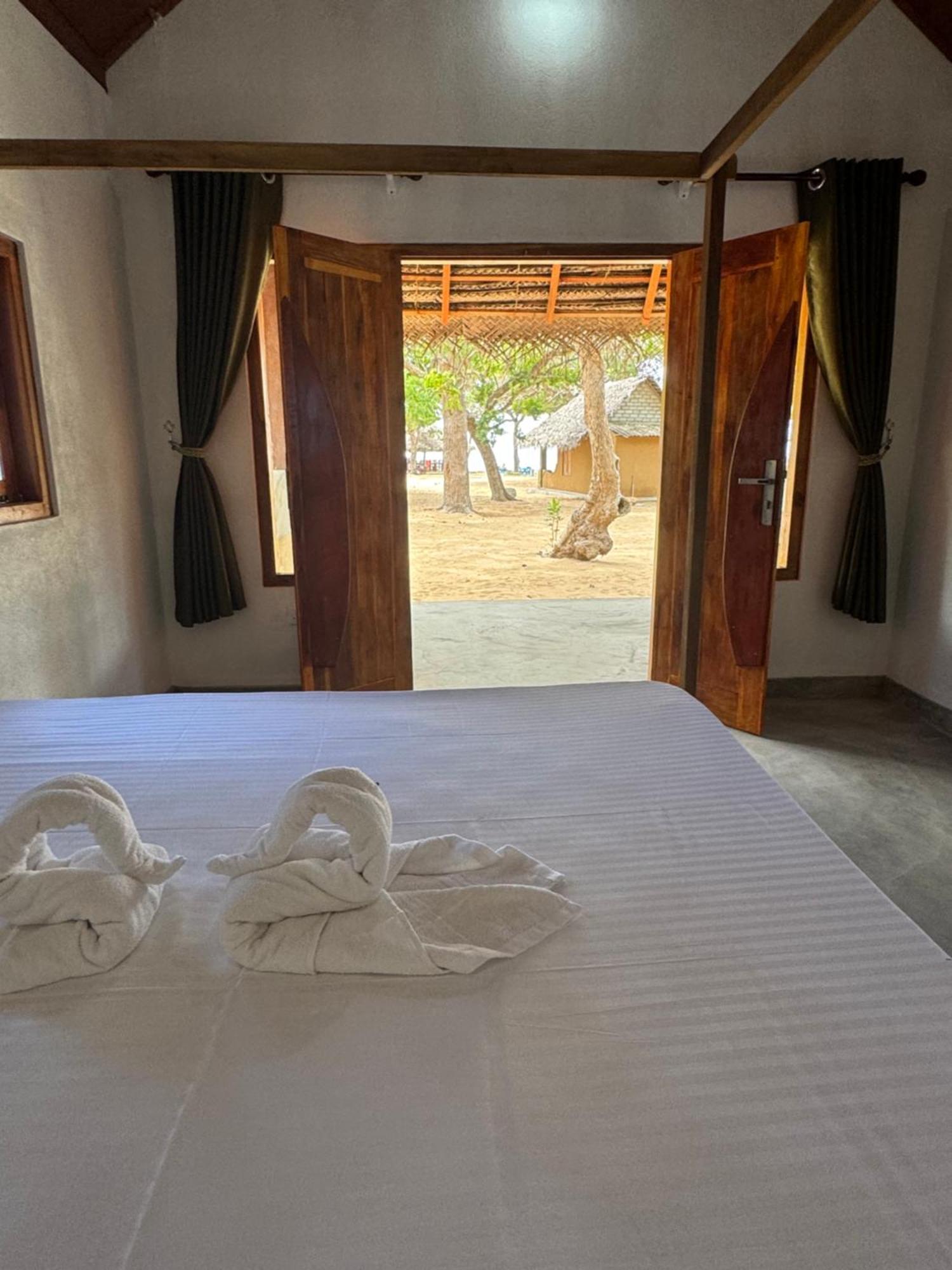 Peanut Farm Surf And Wild Resort - Arugambay 阿鲁甘湾 外观 照片
